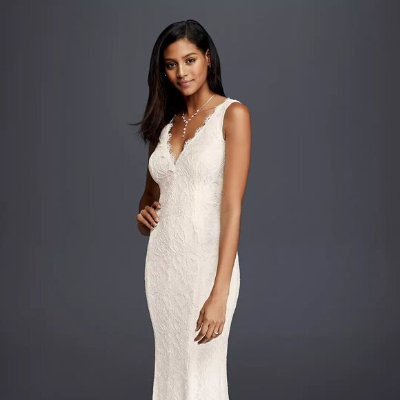 DB STUDIO NWT Allover Lace V-Neck Sheath Wedding Dress size 16W - never altered - Picture 1 of 14